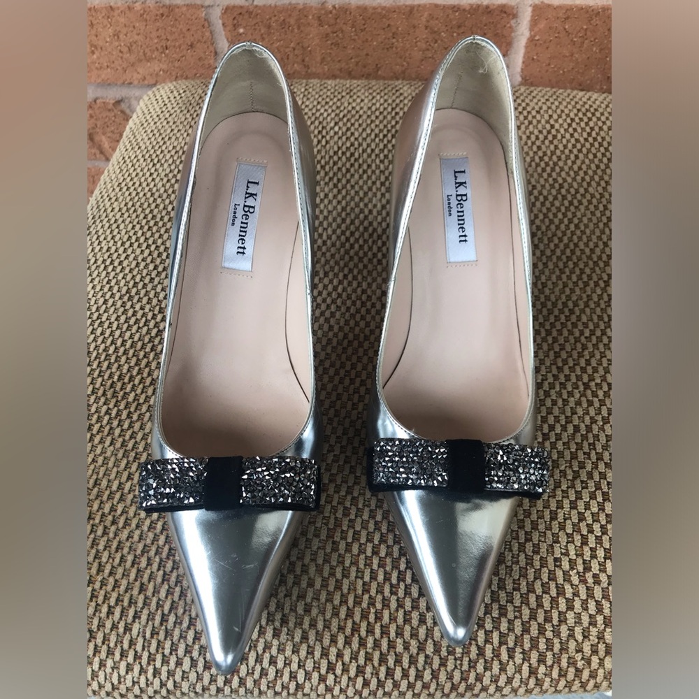 LK Bennett heels for sale, size 36. Silver leather.